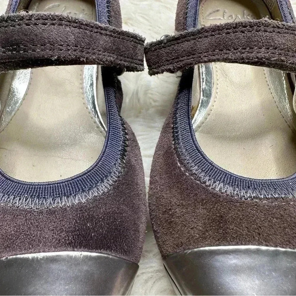 Clarks Ballet Flats Purple Silver Velvety Toddler Size 8 - Picture 3 of 16